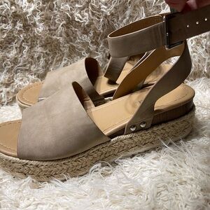 Soda ankle strap sandals